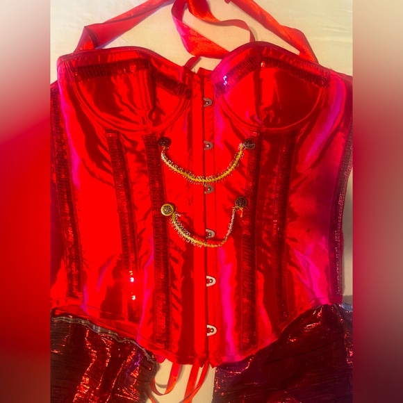 Red corset made into circus corset - Picture 2 of 4
